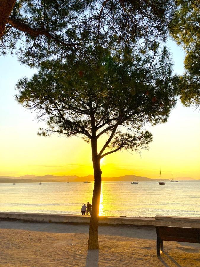Blue Summer Vibes Mini Studio For Two, Ac, Parking, Beach At 50M, Spa Access -2 La Ciotat Bagian luar foto
